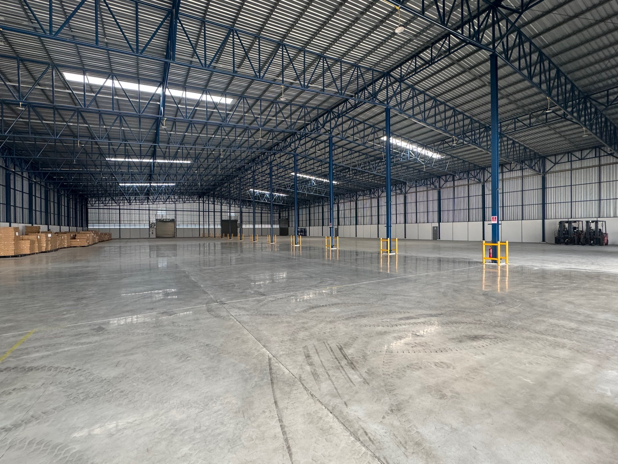Warehouse safety environment